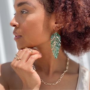 Freija drop Earrings